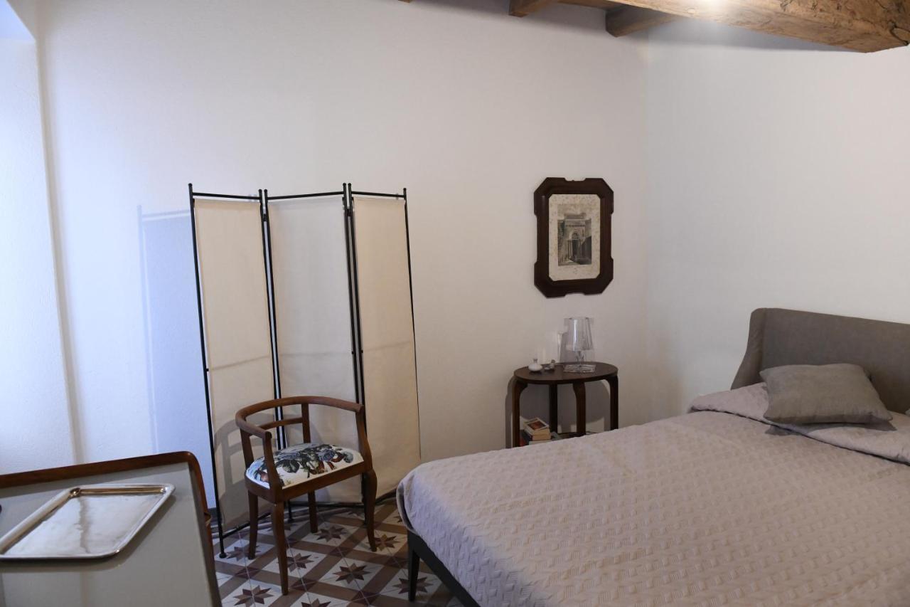 La Casa Di Eva Daire Cuneo Dış mekan fotoğraf